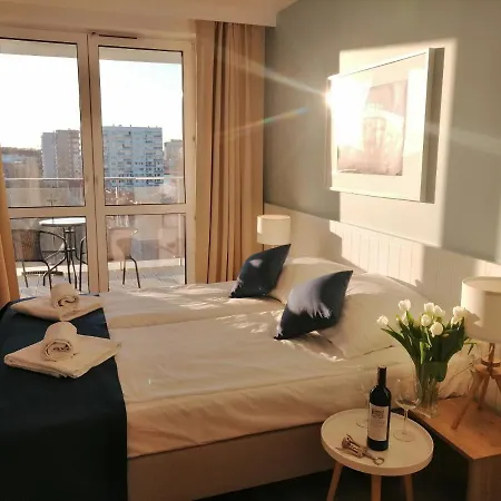 Cicha Przystan Apartamenty Platany Kolobrzeg Exterior photo