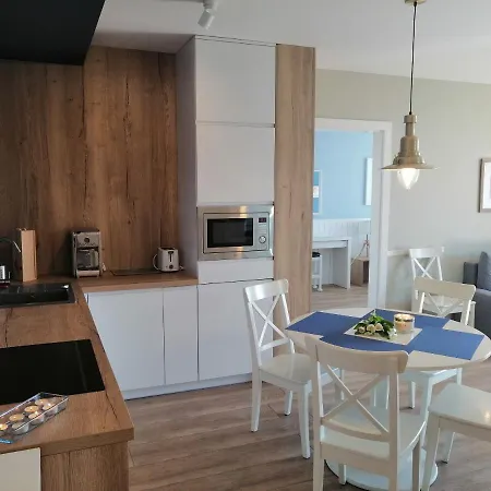 Cicha Przystan Apartamenty Platany Kolobrzeg Exterior photo